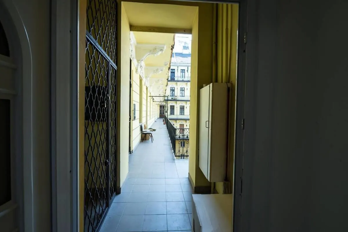 Apartment Brand New Studio With Aircon In The Center Budapest